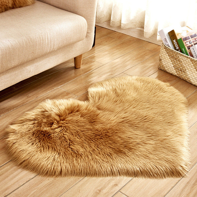 Tapis moelleux en forme de coeur