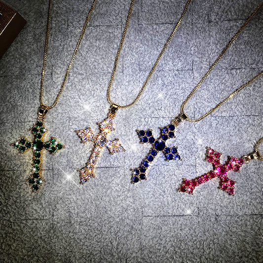 Cross pendant necklace *sold out* 