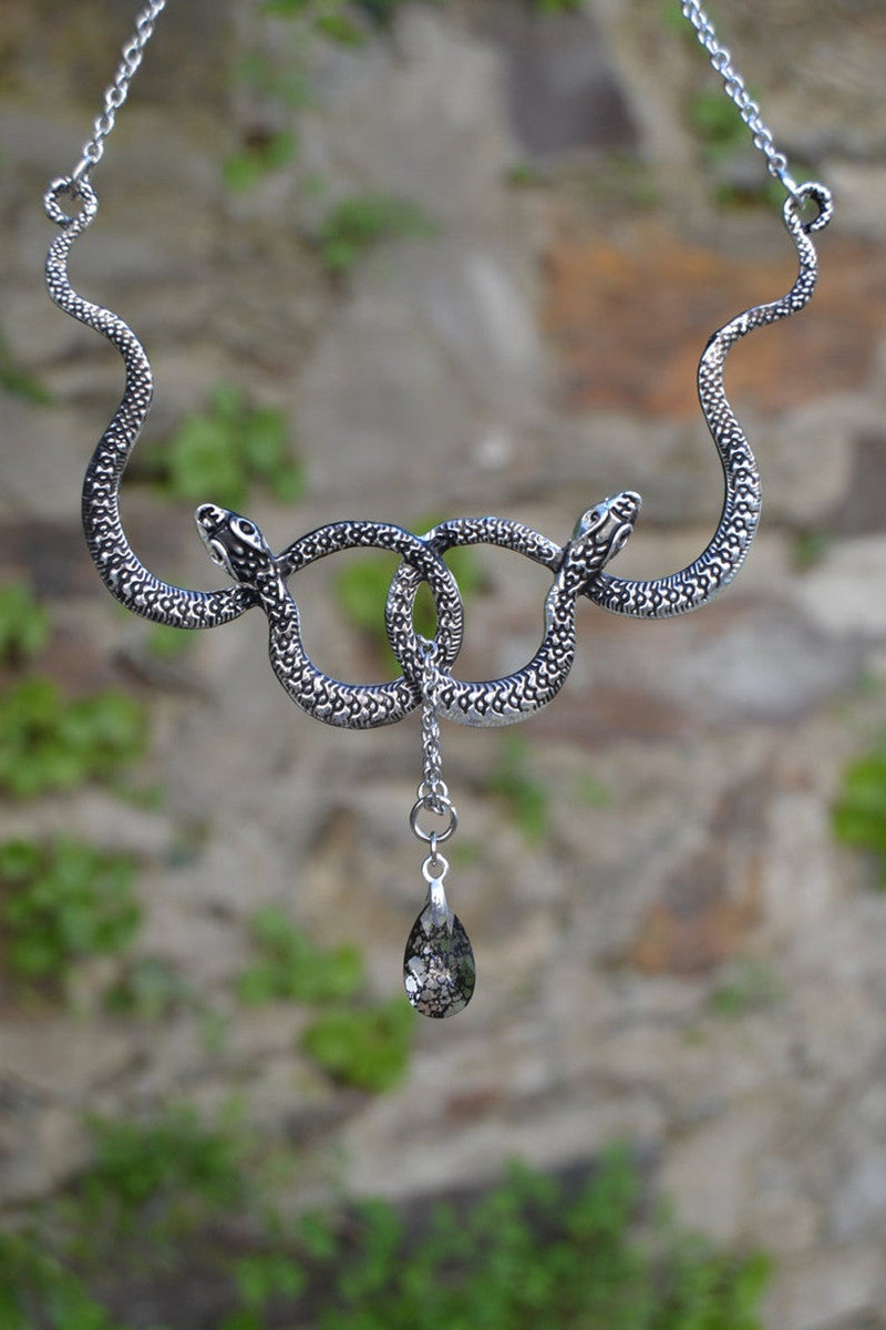 Collier enchevêtrement de serpent