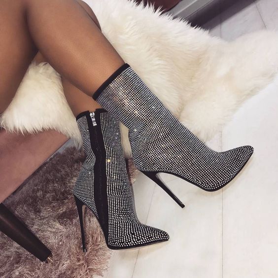 Evening ankle boots 