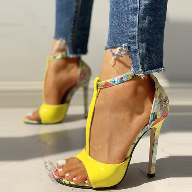 Chaussures à talons hauts