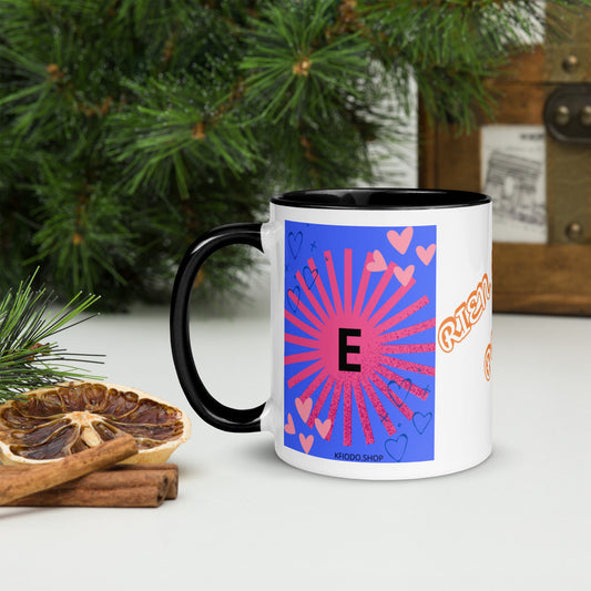 Mug *E* à Intérieur Coloré